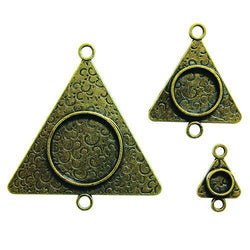 Media Mixage Triangles Three - Bronze - Lilly Grace Crafts